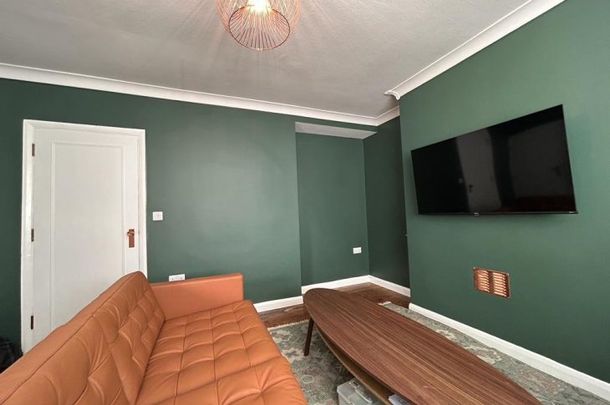 46 Burleigh Road - Photo 1