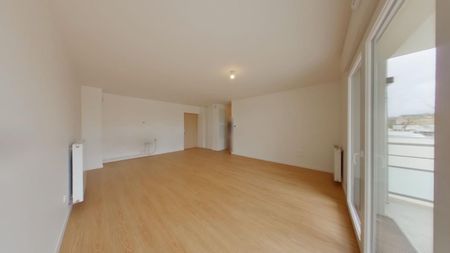 Location Appartement 3 pièces 63m² POITIERS 86000 - Photo 2