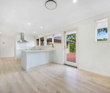 Easy living family entertainer in peaceful setting - Photo 4