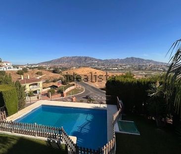 Alquiler de casa o chalet independiente en Urbanización Cerrado del... - Photo 3