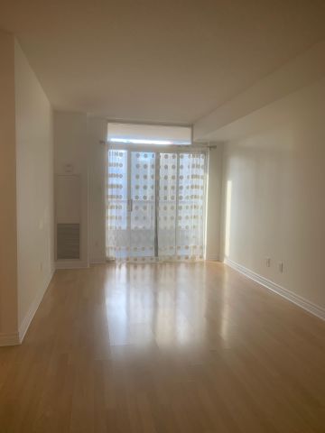 For Lease - 3880 Duke Of York Boulevard Unit# 2104, Mississauga, Ontario - Photo 4