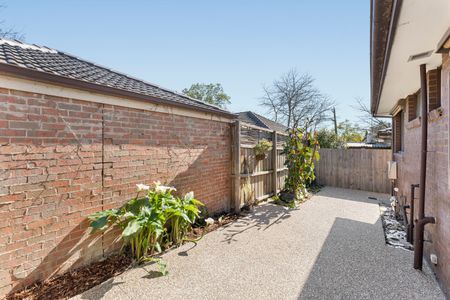 2/60 Zetland Road, Mont Albert VIC 3127 - Apartment For Rent | Domain - Photo 5
