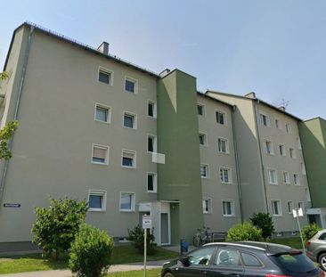 Frisch saniert & geräumig: 3-Zimmer-Wohnung mit Lift in Wels – sepa... - Photo 3