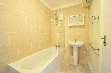 1 bedroom Flat in Lancastria Mews, Maidenhead - Photo 4