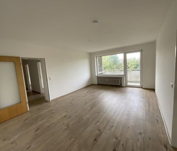 Zentrumsnahe 3-Zimmer-Wohnung mit einem großzügigen Grundriss, Balk... - Foto 5