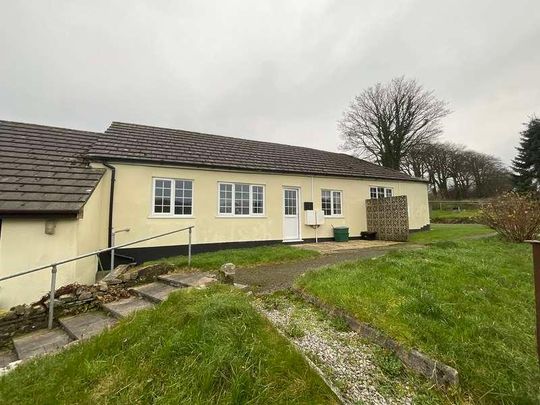 Stapledon Cottage, Holsworthy, EX22 - Photo 1