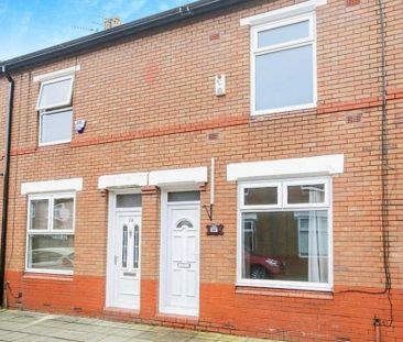 2 bedroom terraced house to rent - Photo 3