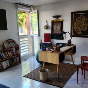 LOCAL MEDICAL - Photo 3