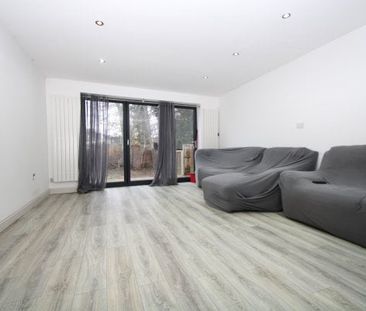 Whitehorse Lane, London, SE25, Property for rent - Photo 1
