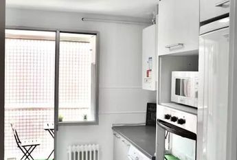 Calle de la Liberación, Madrid, Community of Madrid 28033