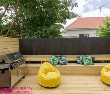 Sunny Renovated Bungalow - Photo 6