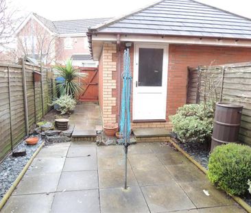 2 bedroom terraced house to rent - Photo 1