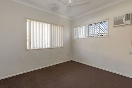 23 Atherton Circuit, Kirwan - Photo 5