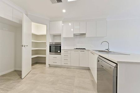 Living Down Boyd Avenue - Photo 3