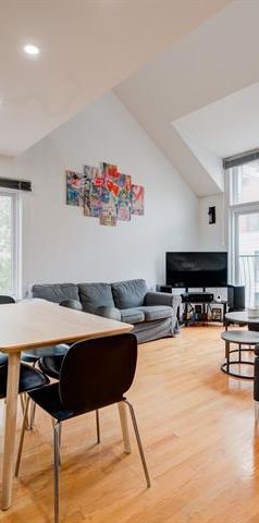 Superbe condo 4 1/2 au centre-ville - Photo 1