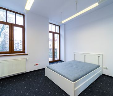 Rzeszów Centrum| Parking w cenie - Zdjęcie 1