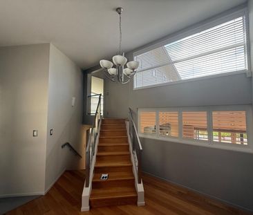 Modern & Serene Home in Schnapper Rock - Photo 6