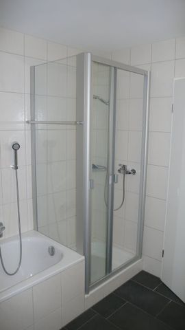 2.5 Zimmer, 88 m², 3. Stock - Photo 3