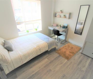 Brayford Court - Studio Room - AVAILABLE NOW - Photo 3