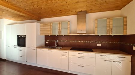 Geräumige 4.5-Zimmer-Wohnung mit Balkon in Cornol - Photo 2