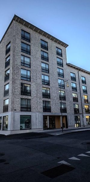 Optimusvägen 5, Väsby Centrum - Photo 1