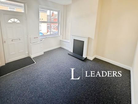 2 bedroom house to rent Evans Street, ST6 - Photo 2