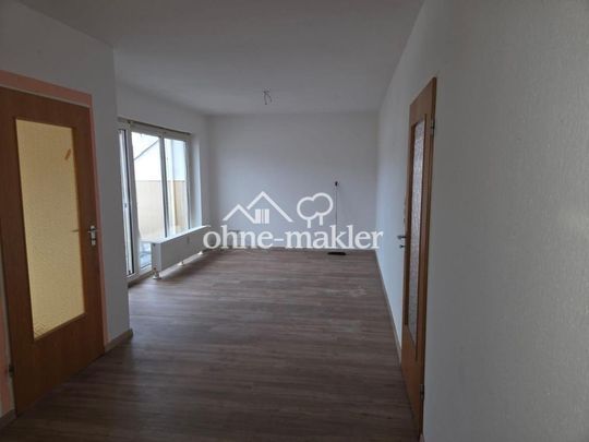 Dachgeschosswohnung in Detmold Remmighausen - Foto 1