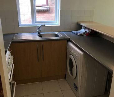 1 bedroom flat to rent - Photo 6
