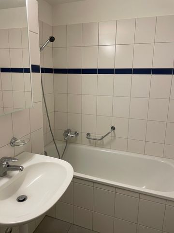 Grossbasel MFH Missionsstrasse mit Autoeinstellhalle - Photo 3