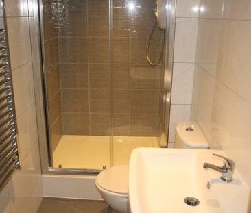 Walter road, Swansea, SA1 - Photo 2