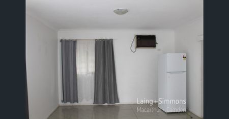 Large - 1 Bedroom Home - Photo 2