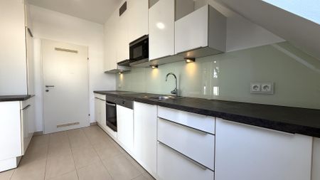 HIETZING!!! Stylische DG-Wohnung mit 25,9m² Terrassenfläche und toller Infrastruktur - Photo 3