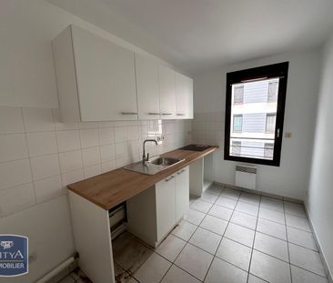 Location appartement 4 pièces de 77.02m² - Photo 1