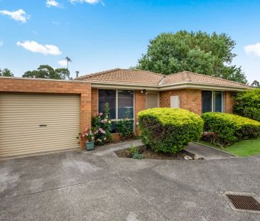 2/3 Osborn Grove, Pakenham VIC 3810 - Photo 5