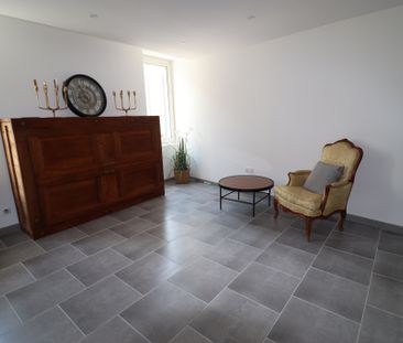 Location Appartement 2 pièces 38m² VAISON LA ROMAINE 84110 - Photo 2