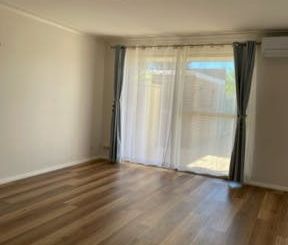 MOVE IN ON MEROPE! - Photo 3