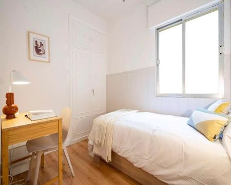 Calle del Doctor Gómez Ulla, Madrid, Community of Madrid 28028 - Photo 4