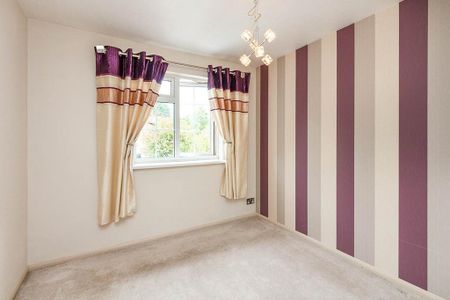 3 bedroom link detached house to rent - Photo 5