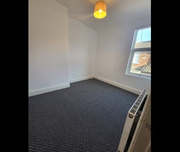 2 Bed Terraced House, Herrick Street, L13 - Photo 2