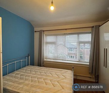 3 bedroom detached house to rent - Photo 3