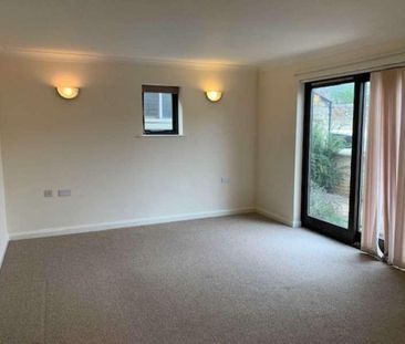 Thames Court, Eynsham, OX29 - Photo 1