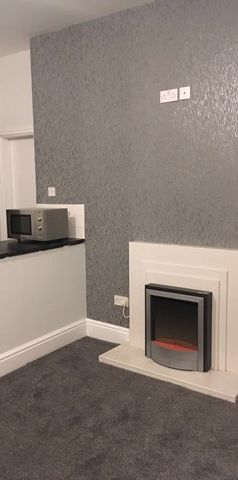 Apartment for Rent in Milborne st, Central, Blackpool, FY1 - Photo 1