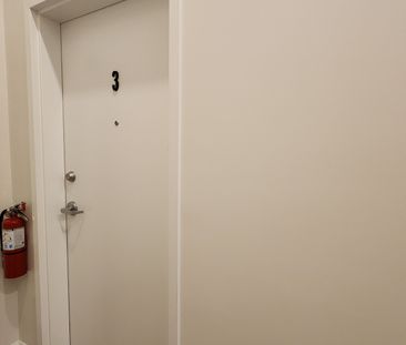 For Lease - 261 Front Street Unit# 3, Belleville, Ontario - Photo 4