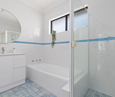 Just minutes to Cronulla beach!!! - Photo 6