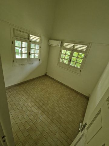 Location maison 5 pièces, 128.28m², Fort-de-France - Photo 3