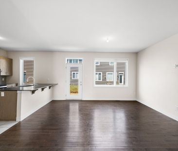For Lease - 617 Chillerton Drive, Barrhaven, Ontario - Photo 5
