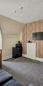 1 bedroom property to rent - Photo 4