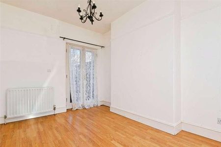 Rosemary Road West, Clacton-on-sea, CO15 - Photo 2
