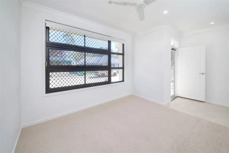 85 Loupos Street, Pallara QLD 4110 - Photo 4