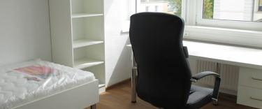 Hier findet ihr unser Angebot an verfügbaren Studierendenapartments im Studierendenwohnheim Franklin20, unweit Campus der TU Dresden - Photo 1